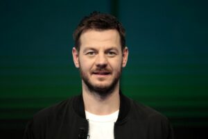 Alessandro Cattelan condurrà "Sanremo Giovani" su Rai 2, un talent show per scoprire nuovi talenti...
