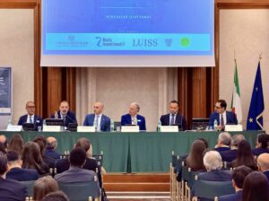 Federalimentare focalizza sul futuro con la transizione tecnologica come argomento chiave.