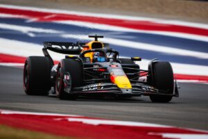 Max Verstappen della Red Bull Racing partirà in pole position per la sprint del Gran Premio degli...