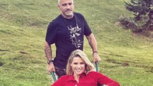 Eros Ramazzotti e Michelle Hunziker: “La nonna in carriola”