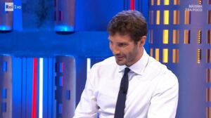 Affari-Tuoi-Stefano-De-Martino.jpg