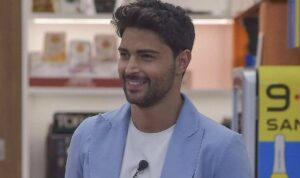 Donadei entra nella casa del Grande Fratello grazie a favori e intime cene.