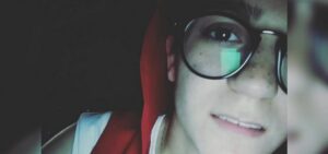 La tragica fine della giovane di 23 anni: lotta contro la morte, aggressioni ai medici e malasanità a Foggia.