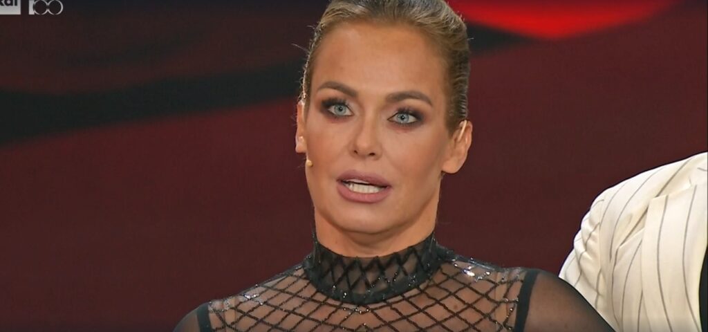 Sonia Bruganelli ha affrontato pesanti critiche durante la sua esibizione a Ballando con le stelle...