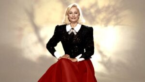 “Raffaella: la nostra icona televisiva” – il documentario sulla vita e la carriera della Carrà, in onda in tv e arricchito dalle testimonianze di coloro che l’hanno conosciuta.