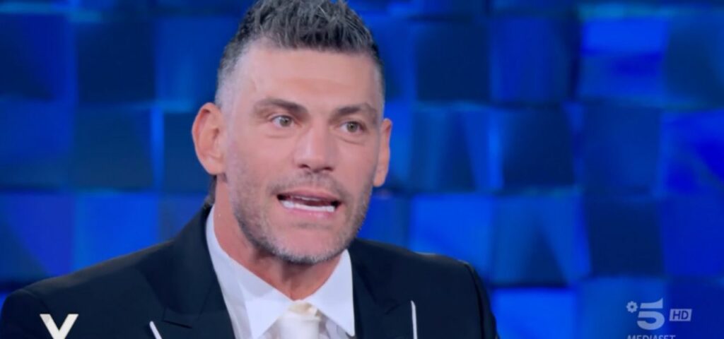 Per dedicarmi alle mie figlie, ho abbandonato la boxe” / “L’esperienza del parto è stata davvero intensa