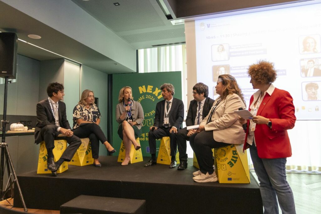 eit1.jpg