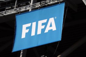 L’Unione Europea dichiara guerra al calendario FIFA, sindacati e Leghe