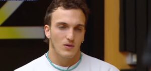 Ilan Muccino si commuove di fronte a Maria De Filippi ad Amici 2024: “Non pensavo di meritarmelo”/ Reazioni sui social: “Troppa sensibilità!”