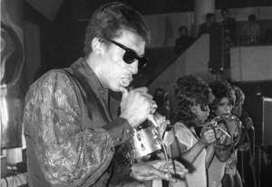 Chi era Rocky Roberts? Dalla fama con “Stasera mi butto” alla tragica scomparsa a causa di un terribile tumore