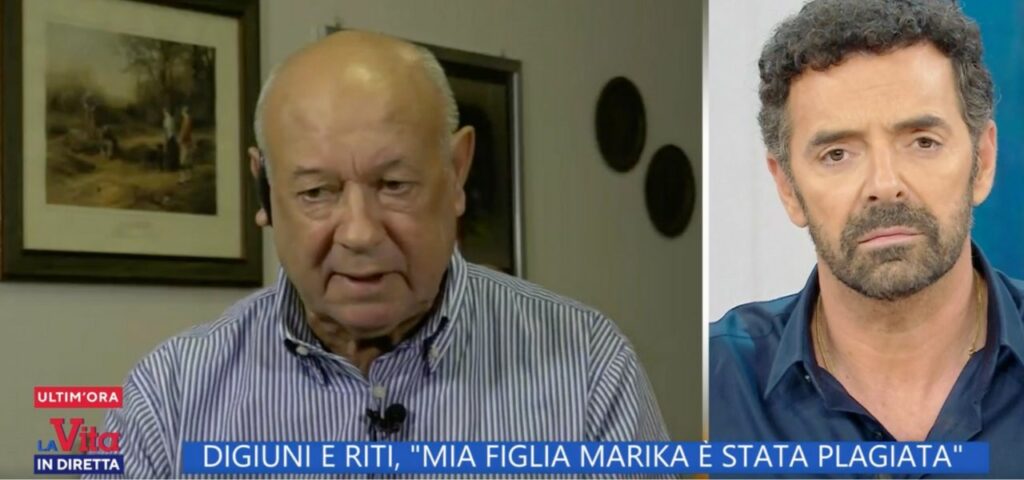 Il testo racconta la storia dei genitori di Marika, una giovane seguace del santone Kadir, che hanno...