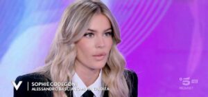 Sophie Codegoni, ex compagna di Alessandro Basciano: la situazione attuale con la figlia Celine Blue e il suo status sentimentale.