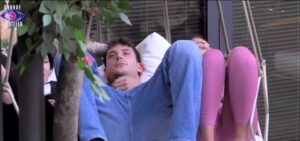 Mariavittoria Minghetti e Tommaso Franchi: il nuovo amore scoppia al Grande Fratello! Un dolce appuntamento in “moto” ravviva la Casa.