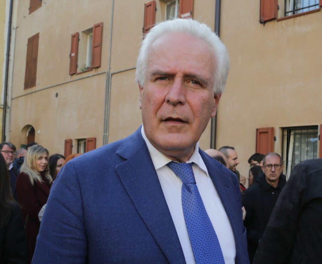 Il presidente della regione Toscana, Eugenio Giani, annuncia il progresso del tunnel dell'Alta...