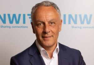 Valorizzare l’importanza delle infrastrutture digitali