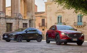 Nuove versioni di Mazda3 e CX-30 in arrivo