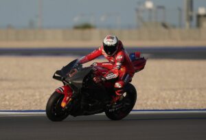 Il 20 febbraio 2024 al Losail International Circuit di Doha si sono svolte le prove di MotoGP in...
