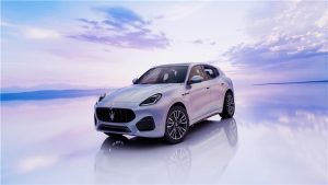Il SUV Maserati Nuova Grecale Alba si rinnova diventando ancora più versatile