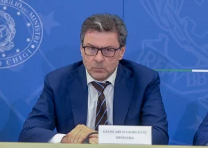 Giorgetti: Le risorse del concordato saranno destinate a ridurre l’Irpef, sottolinea il fisco