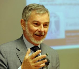 Il presidente dell'Associazione ospedalità privata critica il nuovo tariffario Lea, ritenendolo...