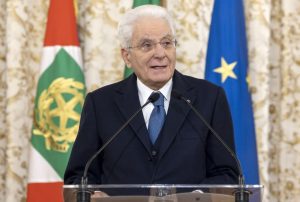 Il Presidente della Repubblica, Sergio Mattarella, sottolinea l'importanza dei corpi intermedi e...