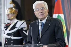 Il presidente della Repubblica Sergio Mattarella sottolinea l'importanza di proteggere i diritti dei...