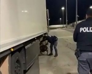 Trafficante dalla Spagna arrestato a Civitavecchia con 87 kg di cocaina