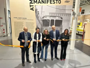 “Atm manifesto” a Milano: mostra con oggetti dall’archivio storico inaugura