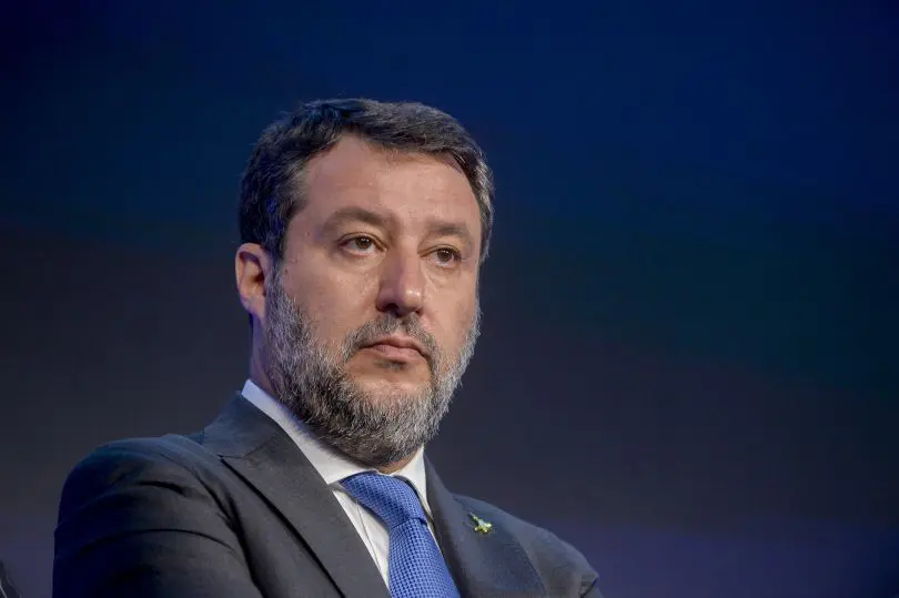 Il vicepremier Matteo Salvini critica il numero elevato di scioperi durante il governo attuale...