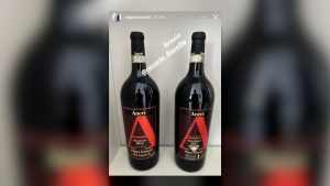 Il capitano della squadra azzurra di Coppa Davis, Filippo Volandri, ringrazia l'amico Fiorello per...