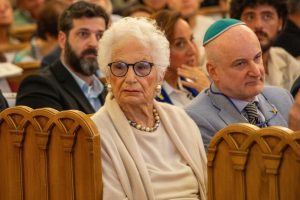 La cerimonia di commemorazione del 7 ottobre alla sinagoga di Milano nel giorno dell'attacco di...