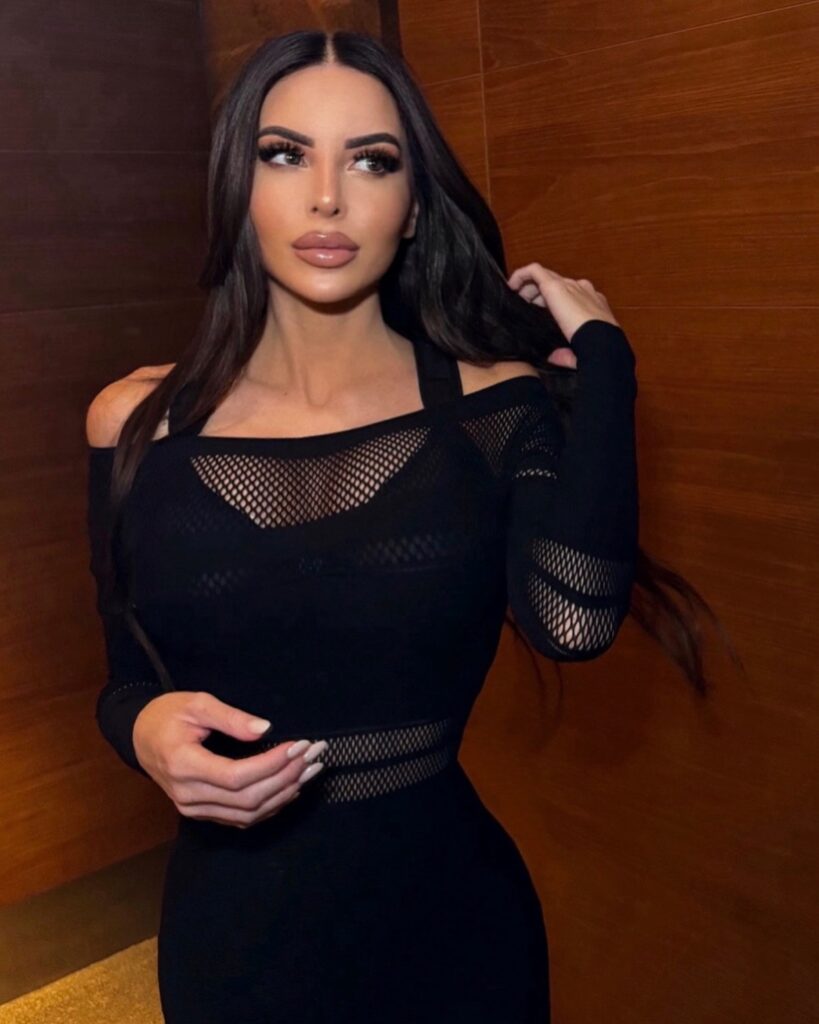 Marialuisa Jacobelli, There is life in eyes… su Instagram per i suoi fan