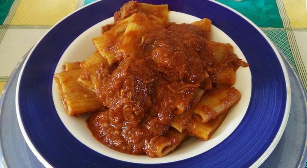8477927_14122050_ragu_napoletano_legge_giornata_celebrativa_oggi_14_11_2024.jpg