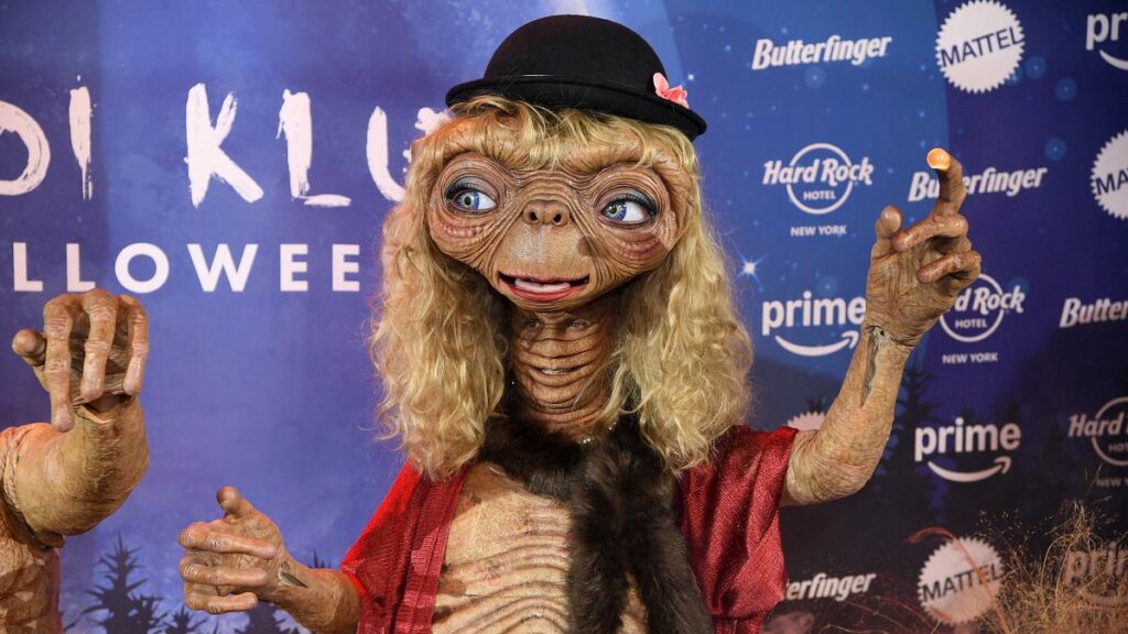 Heidi Klum stupisce con il suo costume di Halloween 2024