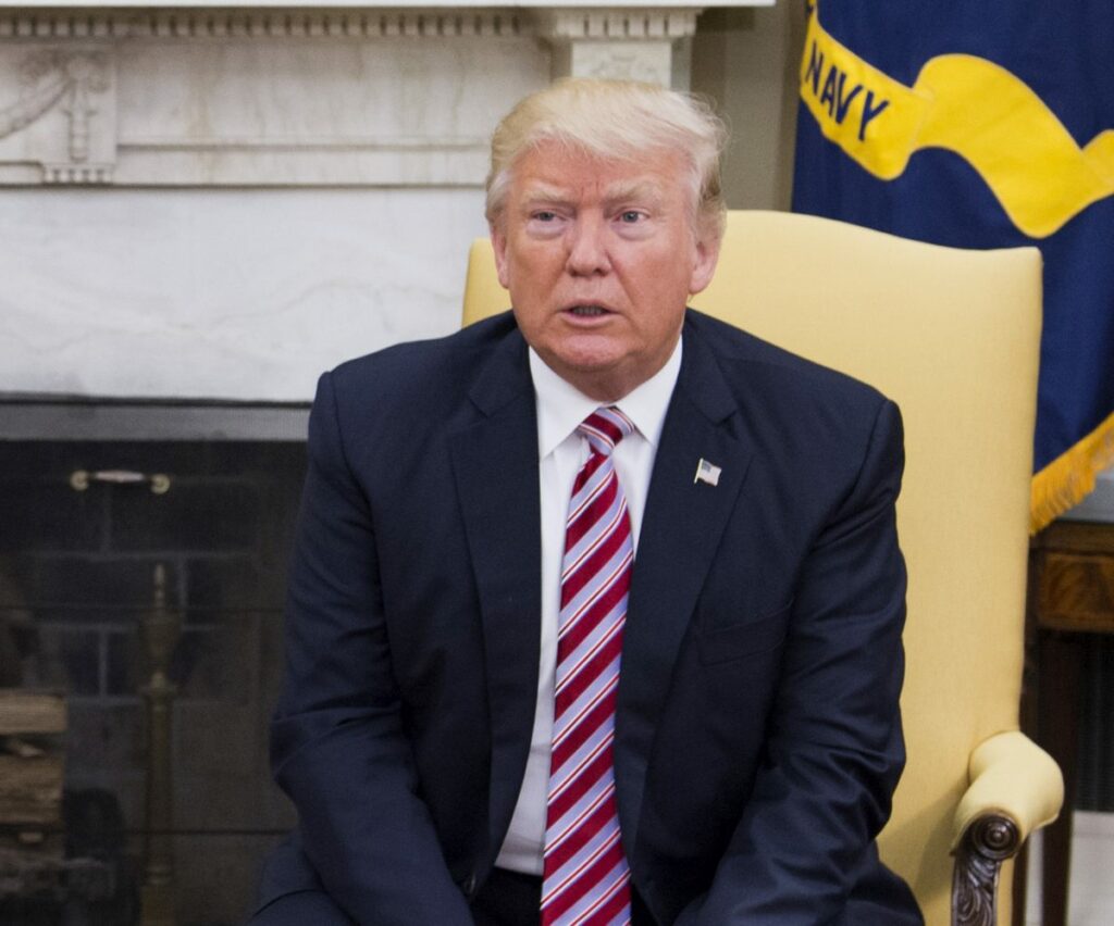 Trump guadagna oltre 2 milioni di follower sui social con Usa24