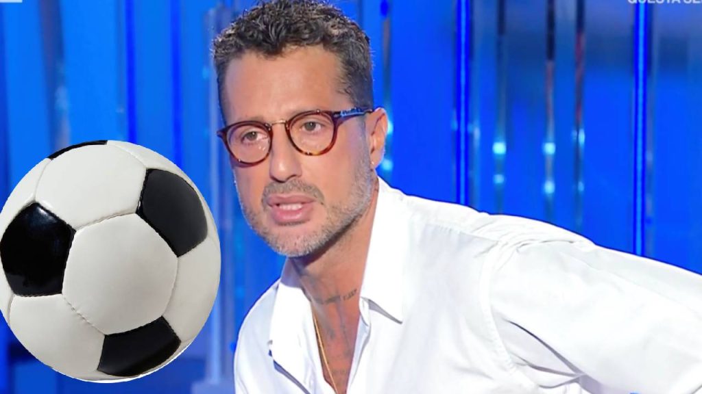 Corona rivela un altro segreto di un noto calciatore: la bomba scatenata