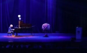 Il pianista Mastrini porta la musica italiana negli Emirati, con un concerto a Ras Al Khaimah