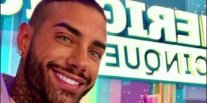 Le agenzie pagano gli interventi di chirurgia: io vittima del sistema, racconta Francesco Chiofalo