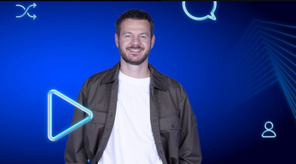Parte Sanremo Giovani con Alessandro Cattelan: 24 cantanti in gara in diretta TV