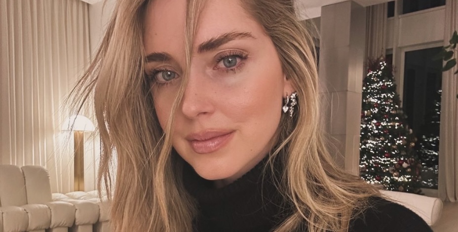 Chiara Ferragni, a un anno dall'inchiesta che l'ha coinvolta, si è aperta sui social. L'anno...