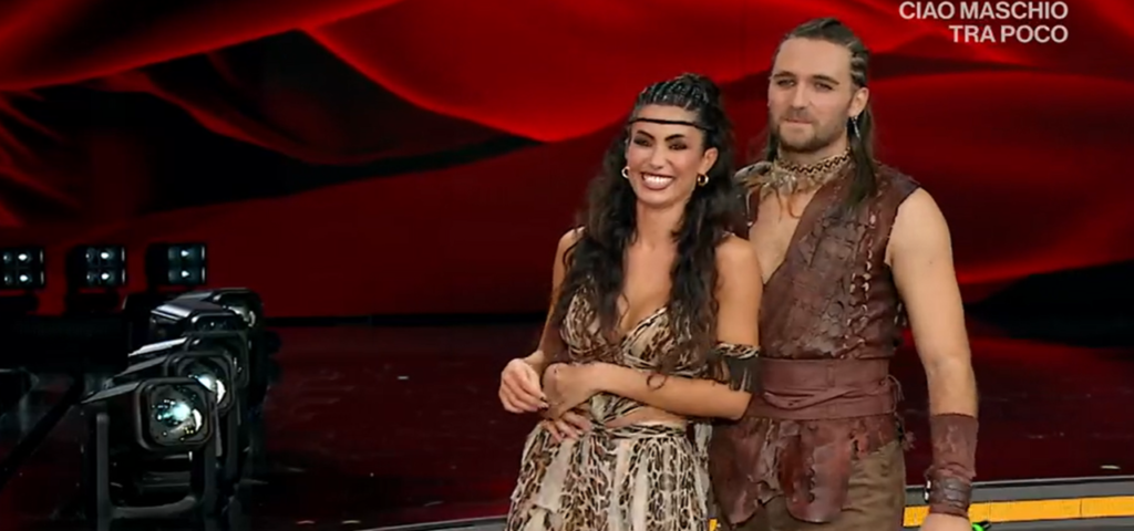 Federica Nargi incredibile a Ballando: “Meravigliosa!” / Lucarelli provocatorio con il marito Matri: “Ti mette ko!”