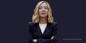 Presidente Meloni: le femministe non accettano il termine “la presidenta” e i dati sul lavoro femminile
