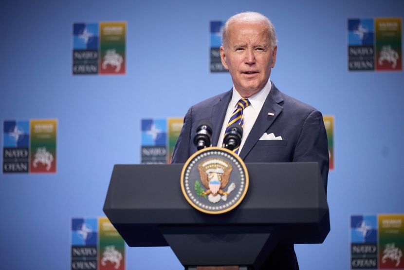 Il presidente americano Joe Biden ha graziato suo figlio Hunter, condannato per reati legati al...