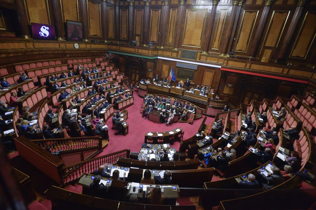 Il Senato ha rinnovato la fiducia al Governo con l'approvazione definitiva del ddl sulla...