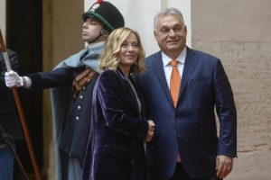Oggi a Palazzo Chigi si è svolto un incontro tra la Premier italiana Giorgia Meloni e il primo...