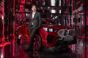 Pierfrancesco Favino diventa il nuovo brand ambassador di BMW Italia