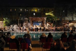 Milano trasforma i Bagni Misteriosi in un incantevole villaggio natalizio