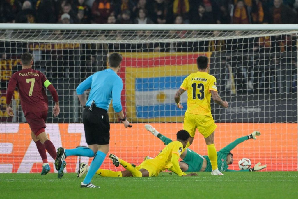 La Roma vince 3-0 contro il Braga, con gol di Pellegrini, Abdulhamid e Hermoso. La squadra...