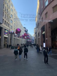 16,3 milioni di turisti attesi per le festività natalizie, con una leggera diminuzione del 1,5%