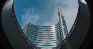 Nuovo progetto di welfare di UniCredit per le mamme: scopri le novità